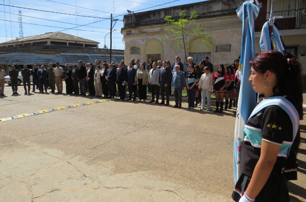El MID homenajeó a Frondizi en su ciudad natal y propuso reivindicar su legado en toda la provincia 